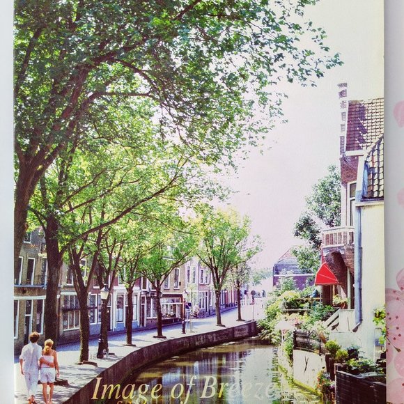 Stylish Traveling Notebook - Picture 4 of 7